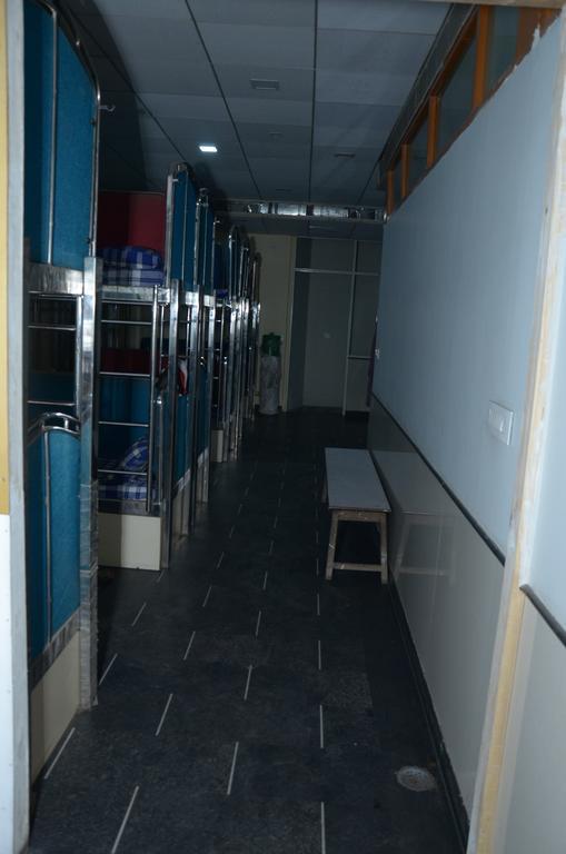 Oyo 15242 Hotel Rathi Palace Τζαϊπούρ Εξωτερικό φωτογραφία