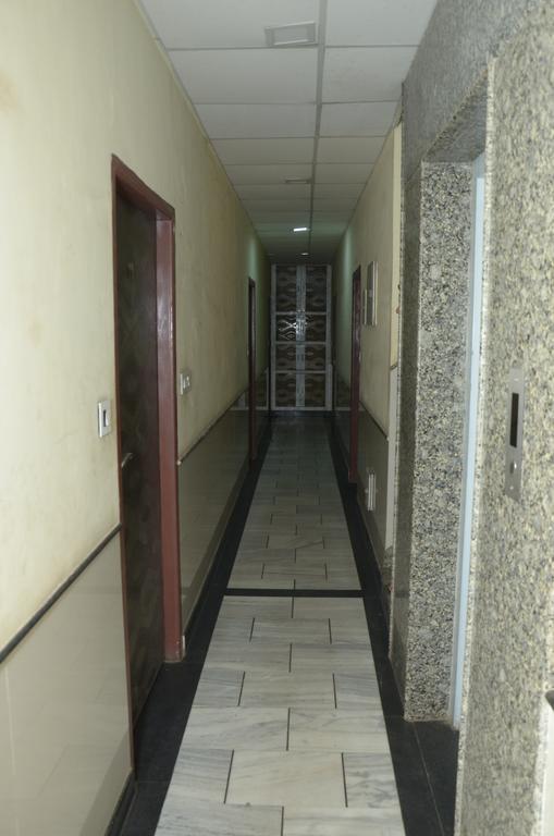Oyo 15242 Hotel Rathi Palace Τζαϊπούρ Εξωτερικό φωτογραφία